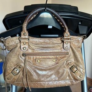 BALENCIAGA 2002 Flat Brass First in Caramel